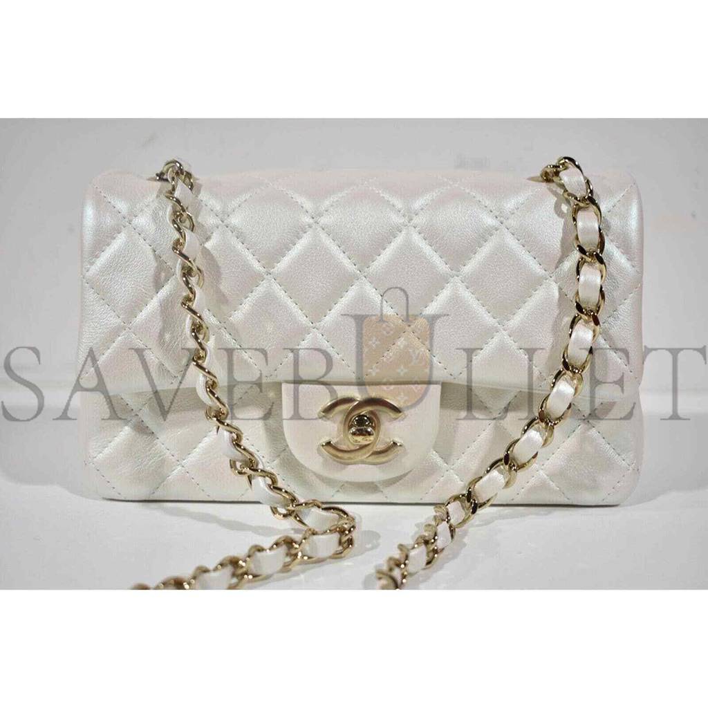 CHANEL  FLAP BAG SILVER HARDWARE  A01112 -Y04059-10601 (25.5*15.5*6.5cm)